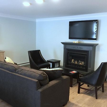 Dannys Hotel Suites; Surestay Collection By Best Western Beresford Exterior photo