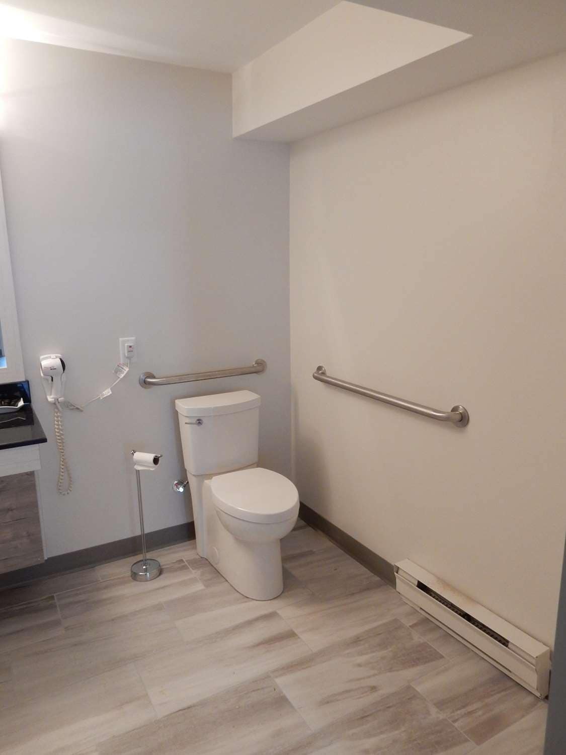 Dannys Hotel Suites; Surestay Collection By Best Western Beresford Room photo